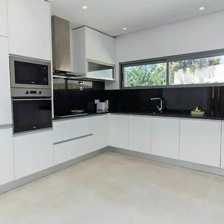 Vistas Mar I - Sea View & Privat Jacuzzi & Pool And Garden * אלבופיירה
