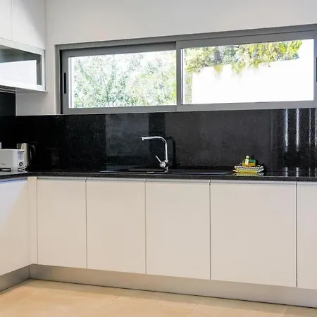 וילה Vistas Mar I - Sea View & Privat Jacuzzi & Pool And Garden אלבופיירה